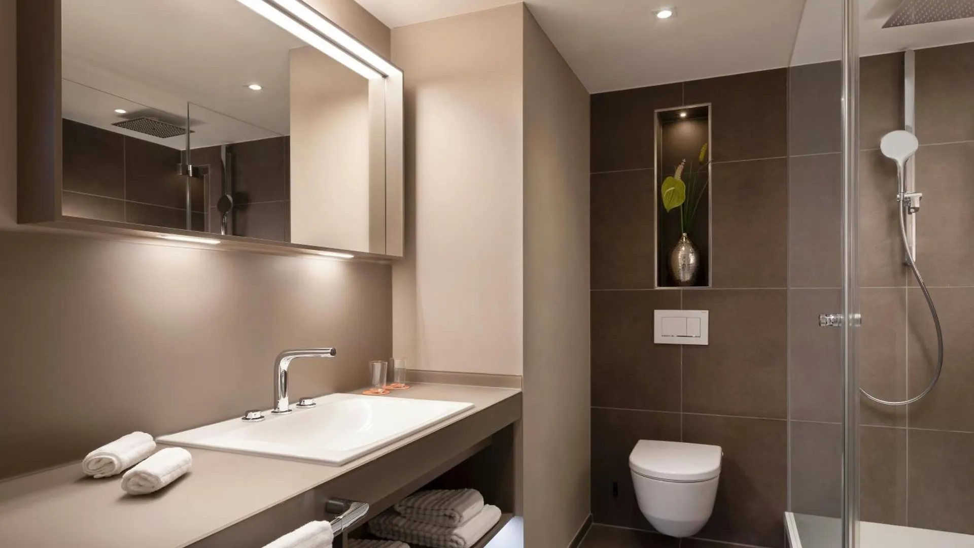 Le Meridien Monachium 5*,  Niemcy