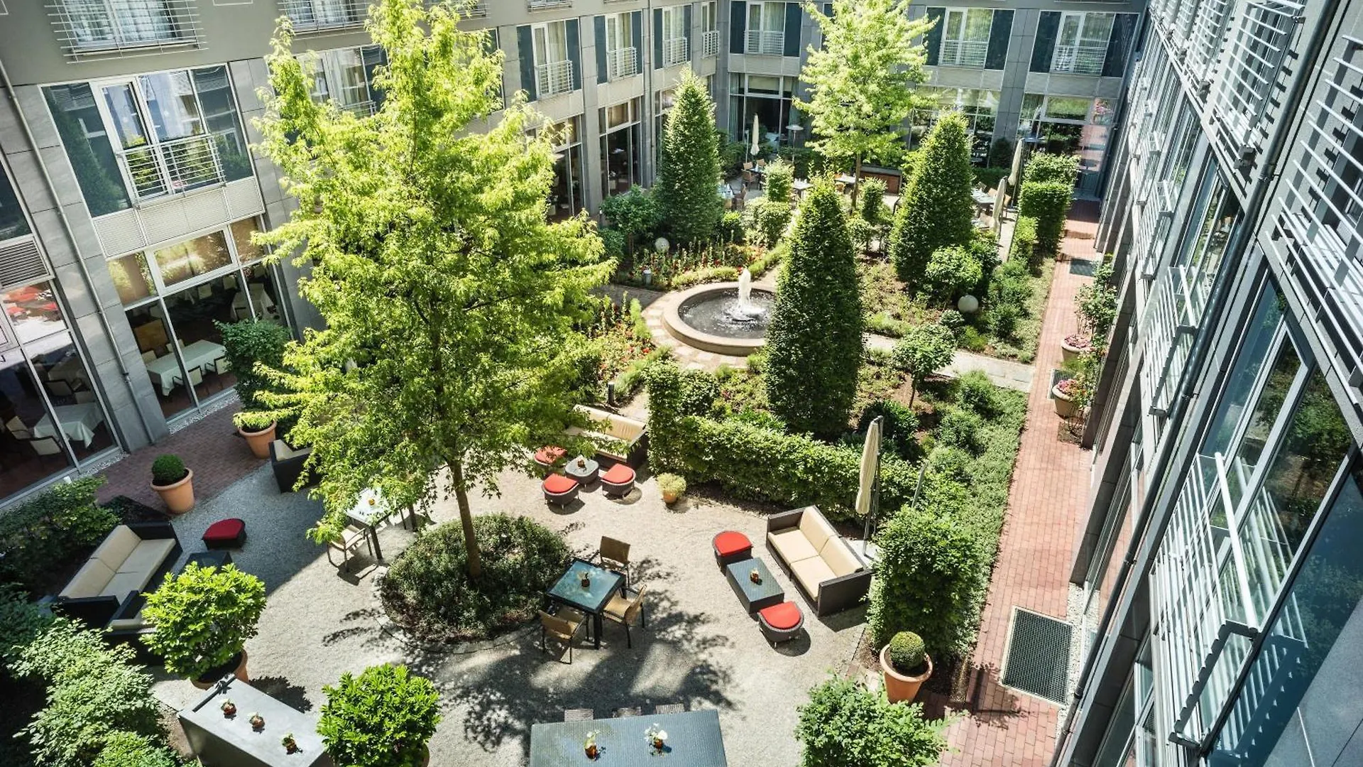Le Méridien Monaco di Baviera 5*,  Germania